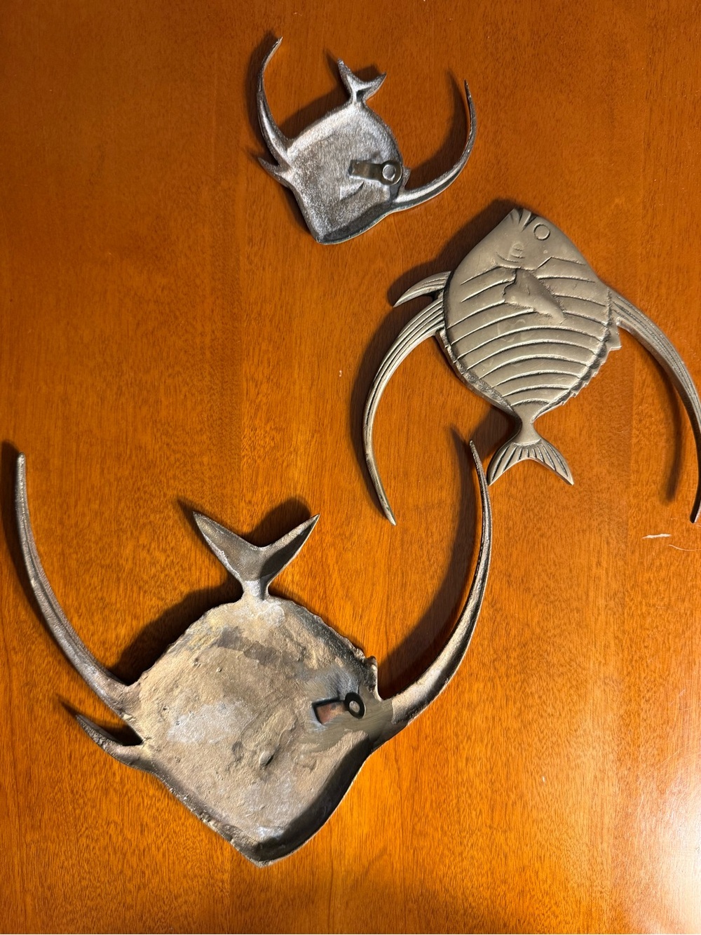 Vintage Mid Century Brass Angel Fish Wall Decor set of 3 - Picture 2 of 5